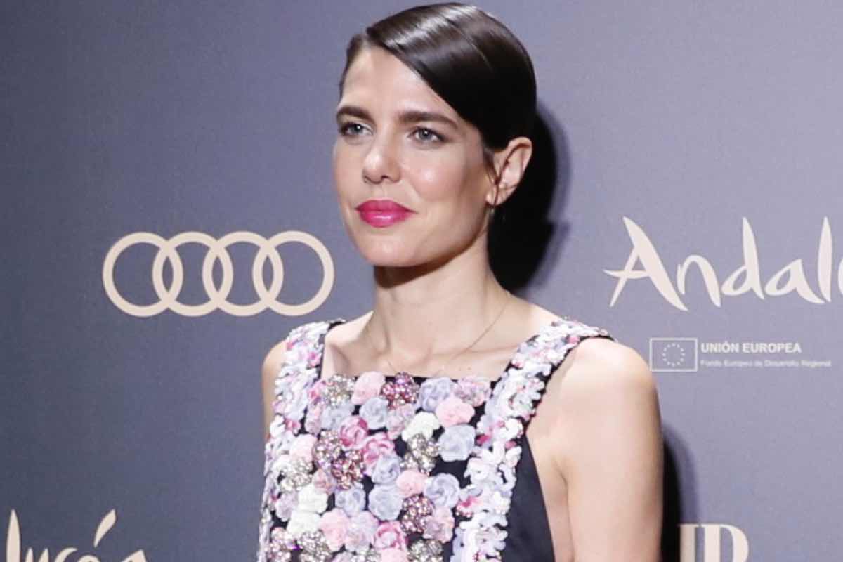 Look di Charlotte Casiraghi